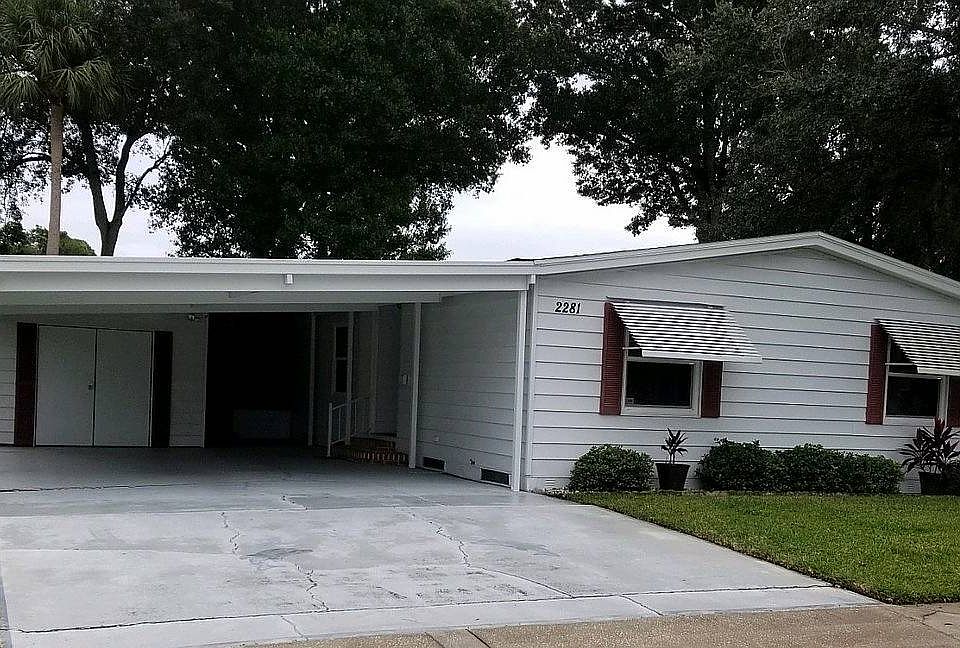 1st image of 2281 Mariposa Ave