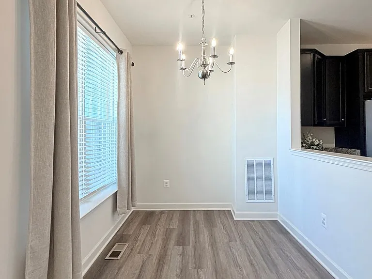 306 Buckeye Cir — Photo 14