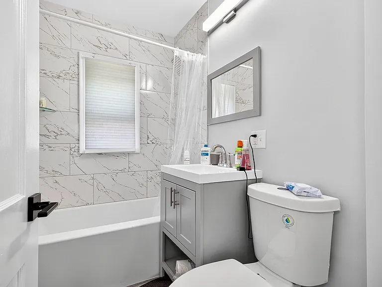 254 Main St #1 — Photo 5