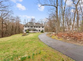 202 Buddington Rd, Shelton, CT 06484