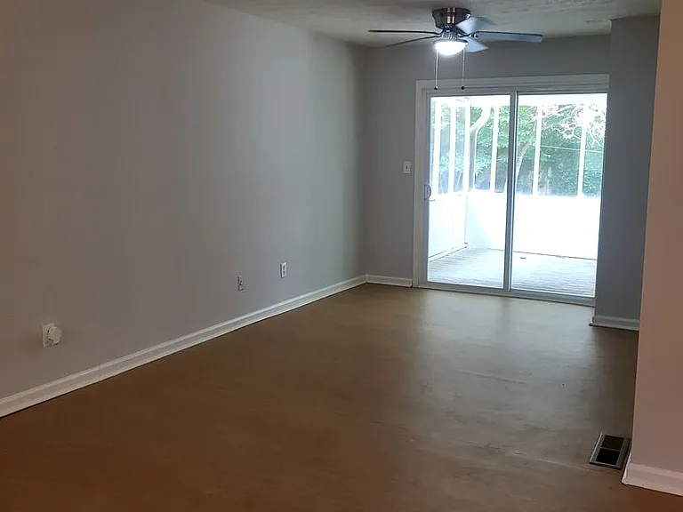4376 Raven Valley Ct — Photo 7