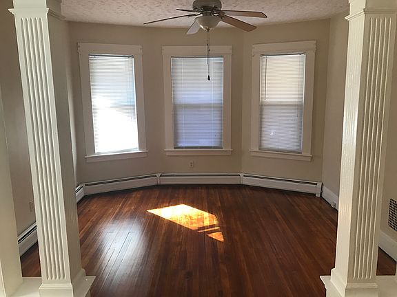 5th image of 76 Denver Avenue # First Floor