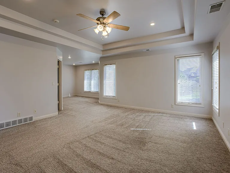 18074 Mayberry St — Photo 22