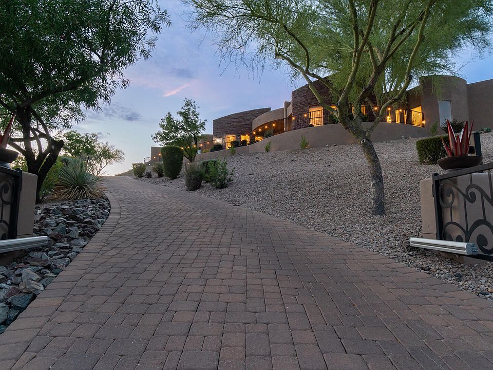 1st image of 2102 E CLUBHOUSE Drive