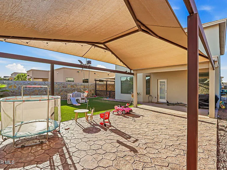 13224 Emerald Hills St — Photo 45