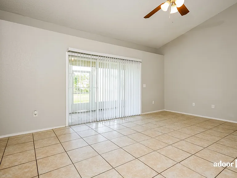 823 Terranova Rd — Photo 6