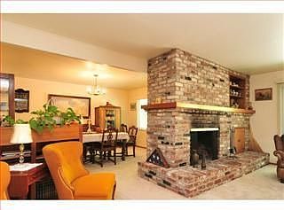 3rd image of 624 Georgia Ave