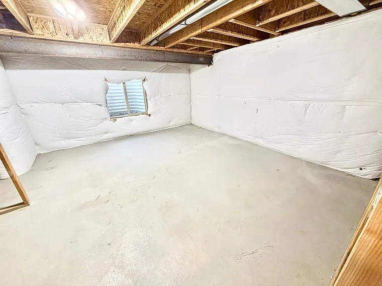 1867 E Chimney Stone Ct — Photo 56