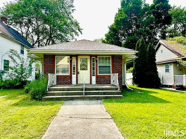 2517 Rush St photo 1