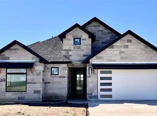 361 Meadow Valley Loop, Jarrell, TX 76537