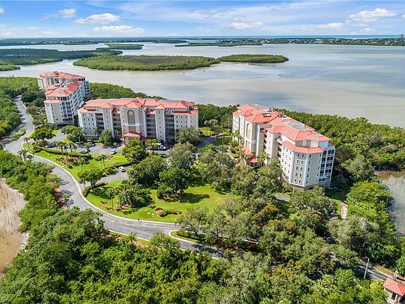 3rd image of 269 Vintage Bay DR #C32