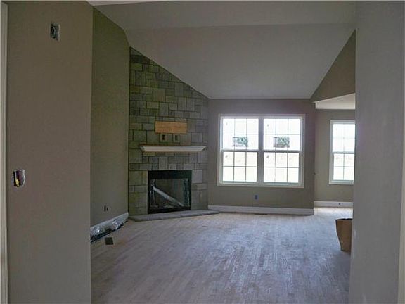 5th image of 2329 Spike Ct Lot 76