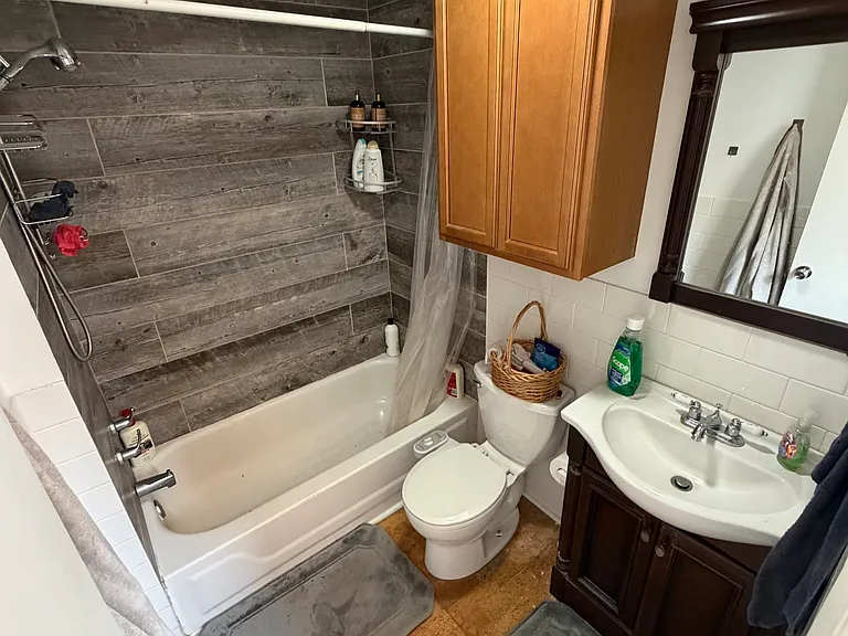 1352 E Palmer St #2 — Photo 6