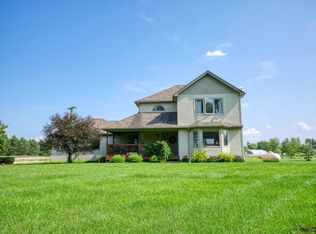 31040 Shue Rd, Richmond, MI 48062