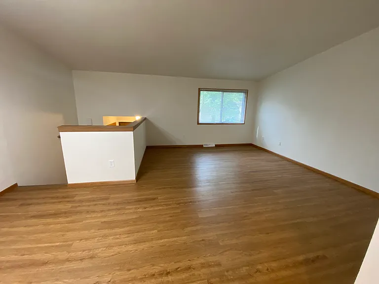 Parkwood Village Townhomes — Photo 16