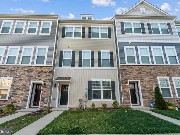 2054 Hinshaw Dr, Odenton, MD 21113