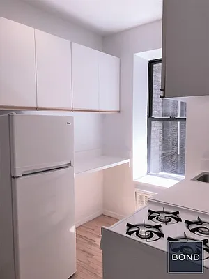 Rented by Bond New York | media 2