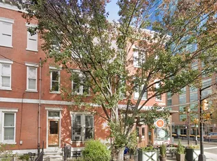 62 Sussex Street 3 image 1 of 10