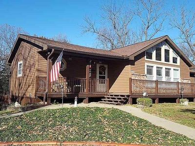 18703 Sterett Creek Village Dr, Warsaw, MO, 65355