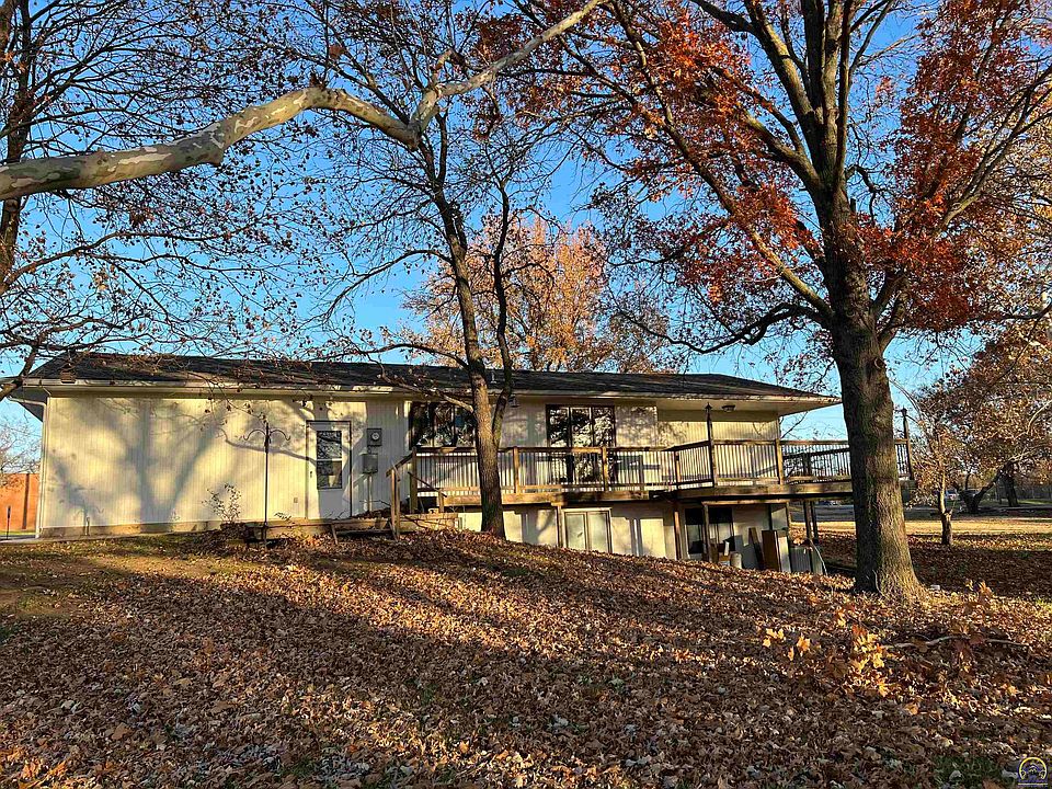 3349 SE Tecumseh Rd, Tecumseh, KS 66542 Zillow
