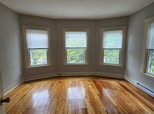 20 Young St #2A, New Haven, CT 06511