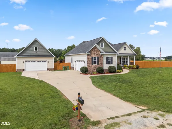 58 Buckhorn Farms Ln #6, Holly Springs, NC 27540