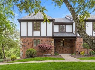 1664 Stone Mansion Dr, Sewickley, PA