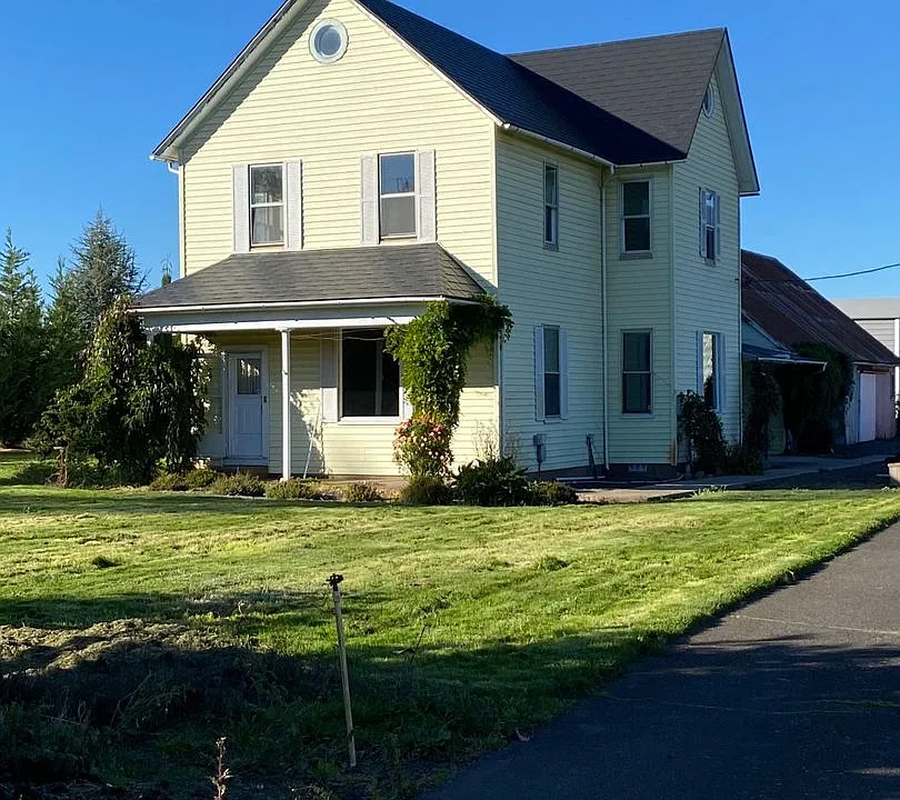 13573 E Marquam Rd NE