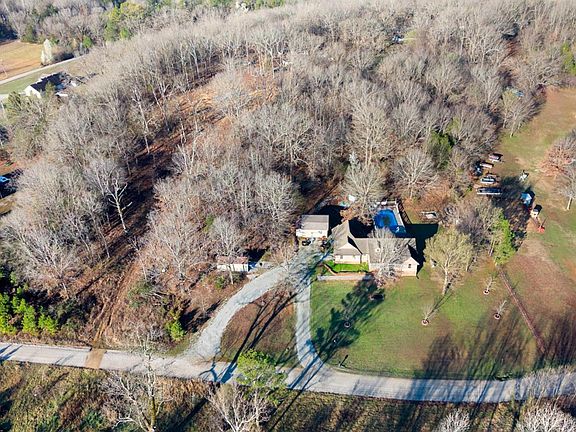 3rd image of 1758 Lexie Ln