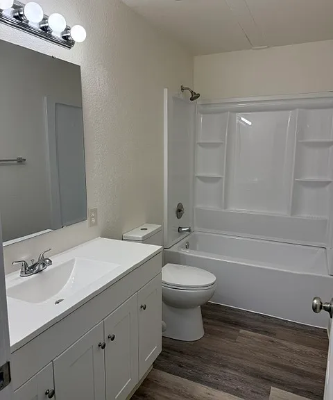 627 E 79th Ave #6 — Photo 5