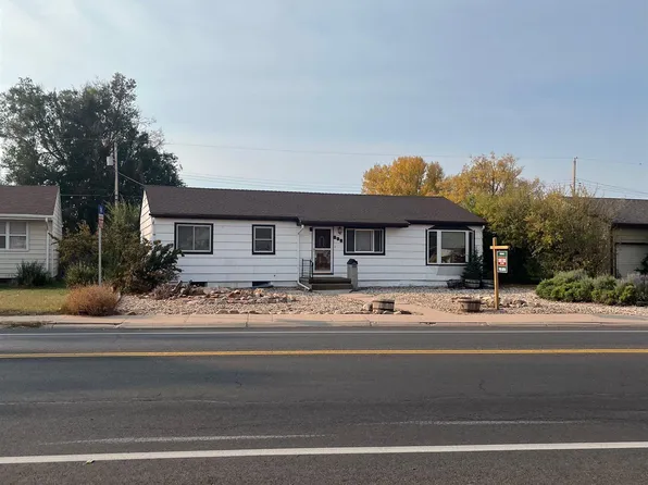 808 Reynolds St, Laramie, WY 82072