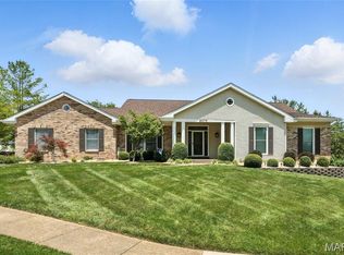 5872 Hightower Dr, Saint Louis, MO