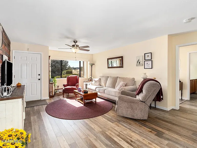 2161 Mission Way #D — Photo 10