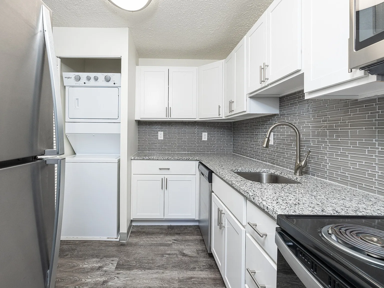 Westpointe Apartment Homes — Photo 2