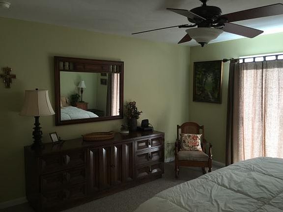 2nd image of 13 White Oak Ln #7