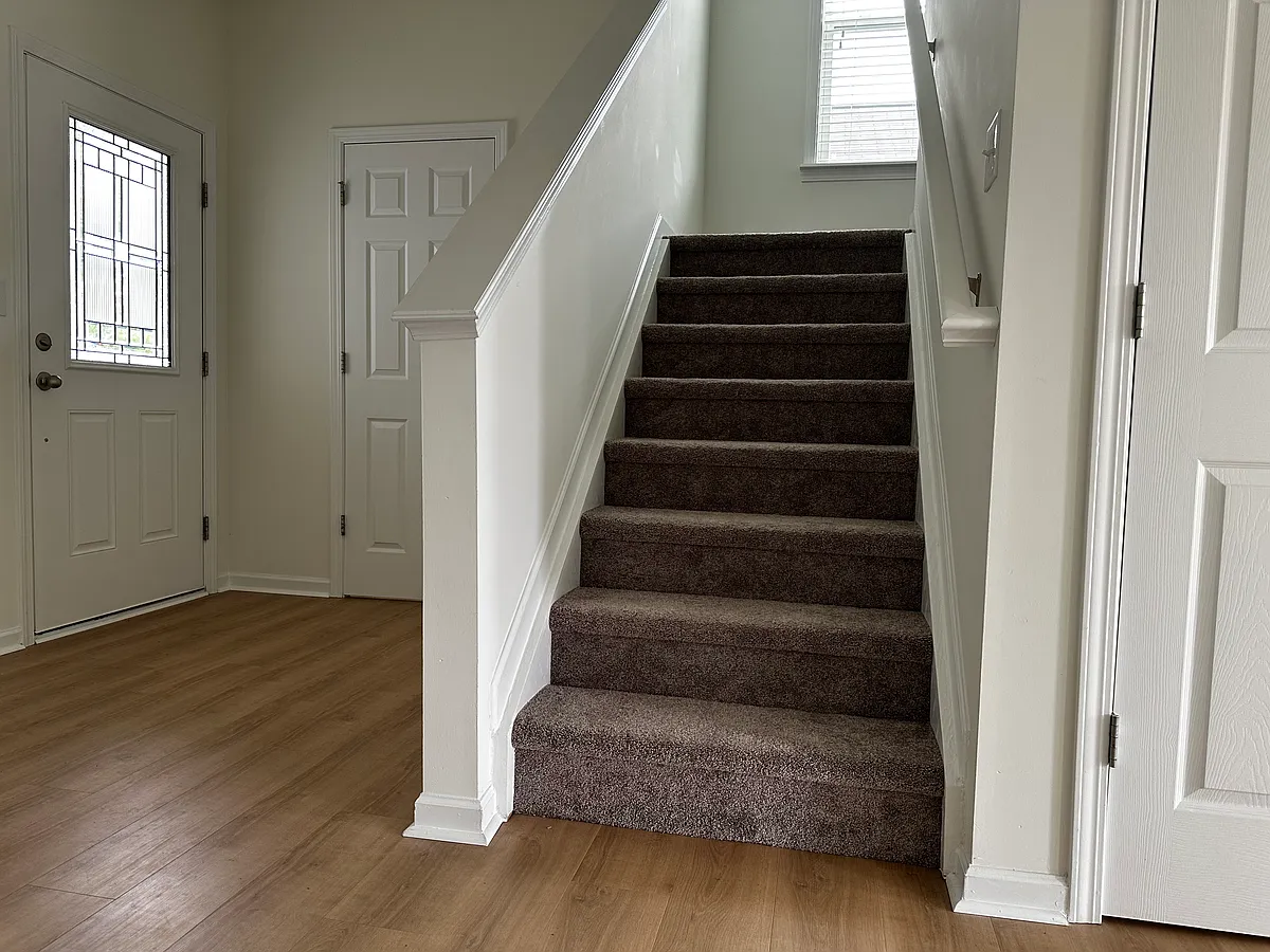 Building Photo - 2363 Shadow Bend Dr