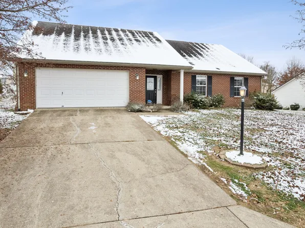 861 Meadowcrest Cir, Maysville, KY 41056