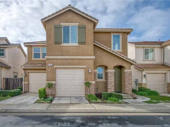 2107 E Makenna Dr, Fresno, CA 93730