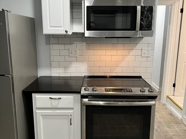 60-62 Rockaway St #3, Lynn, MA 01902