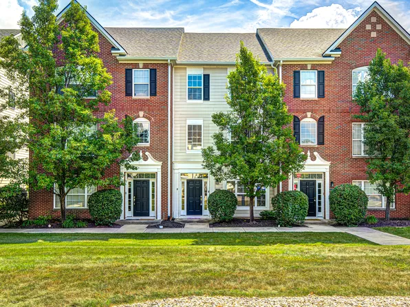 2342 The Springs Dr, Indianapolis, IN 46260