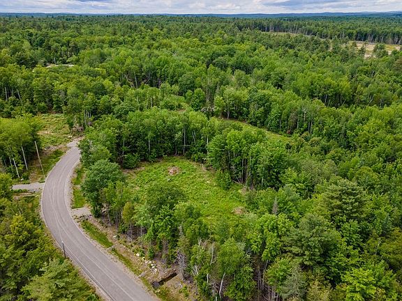 5th image of 96 Beaver Creek Rd