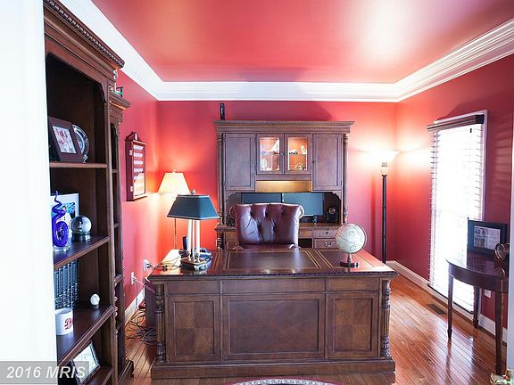 Library/Office - Office furniture negotiable.