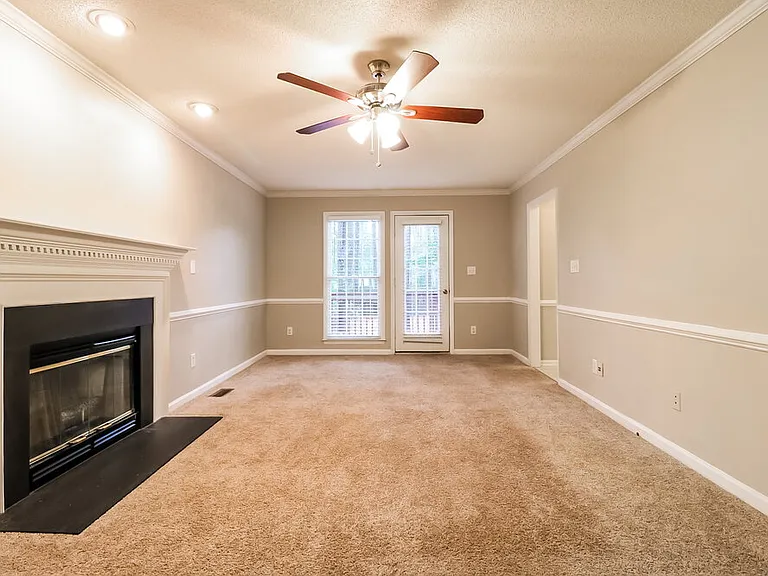 1405 E Stonemason Dr — Photo 6