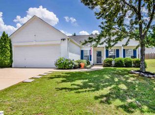5 Pope Ln, Greenville, SC 29605