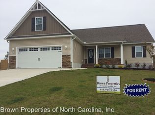 706 Wickford Pl, Hubert, NC 28539