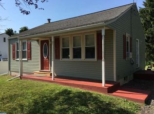 1308 Manatawny Dr, Pottstown, PA 19464
