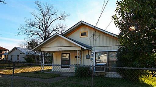 3rd image of 1223 W Martin Luther King Jr St