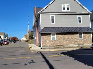 232 Union St, Taylor, PA 18517