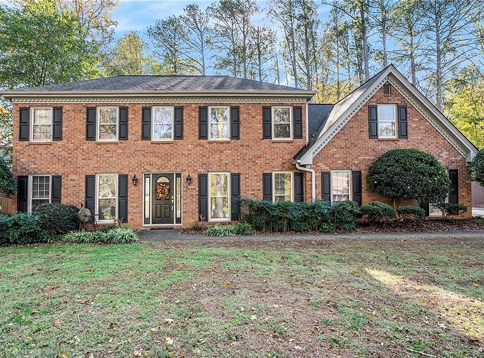 1st image of 3084 Blackshear Ct