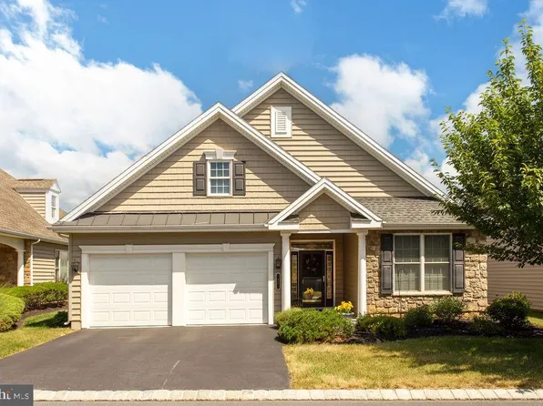 40 Presidents Dr, Mechanicsburg, PA 17050